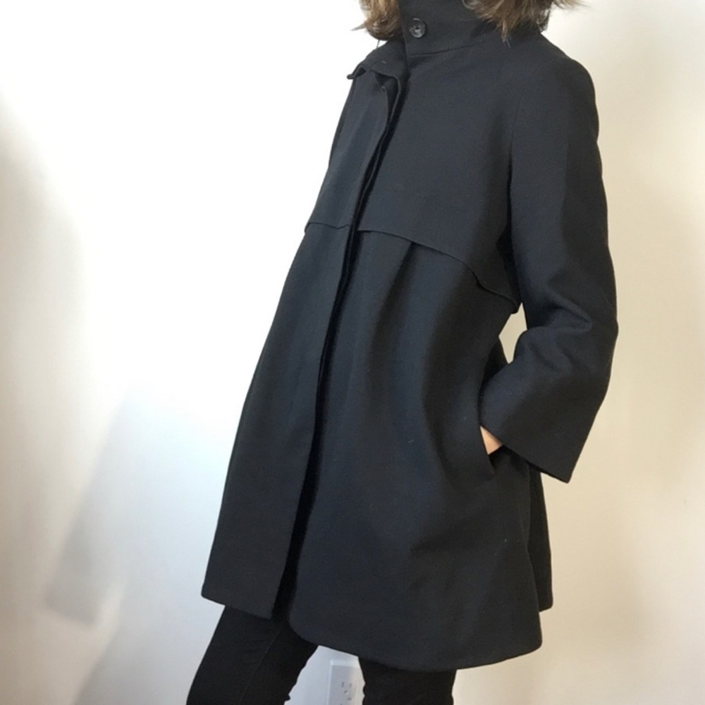 Theory Womens Black Coat LARGE